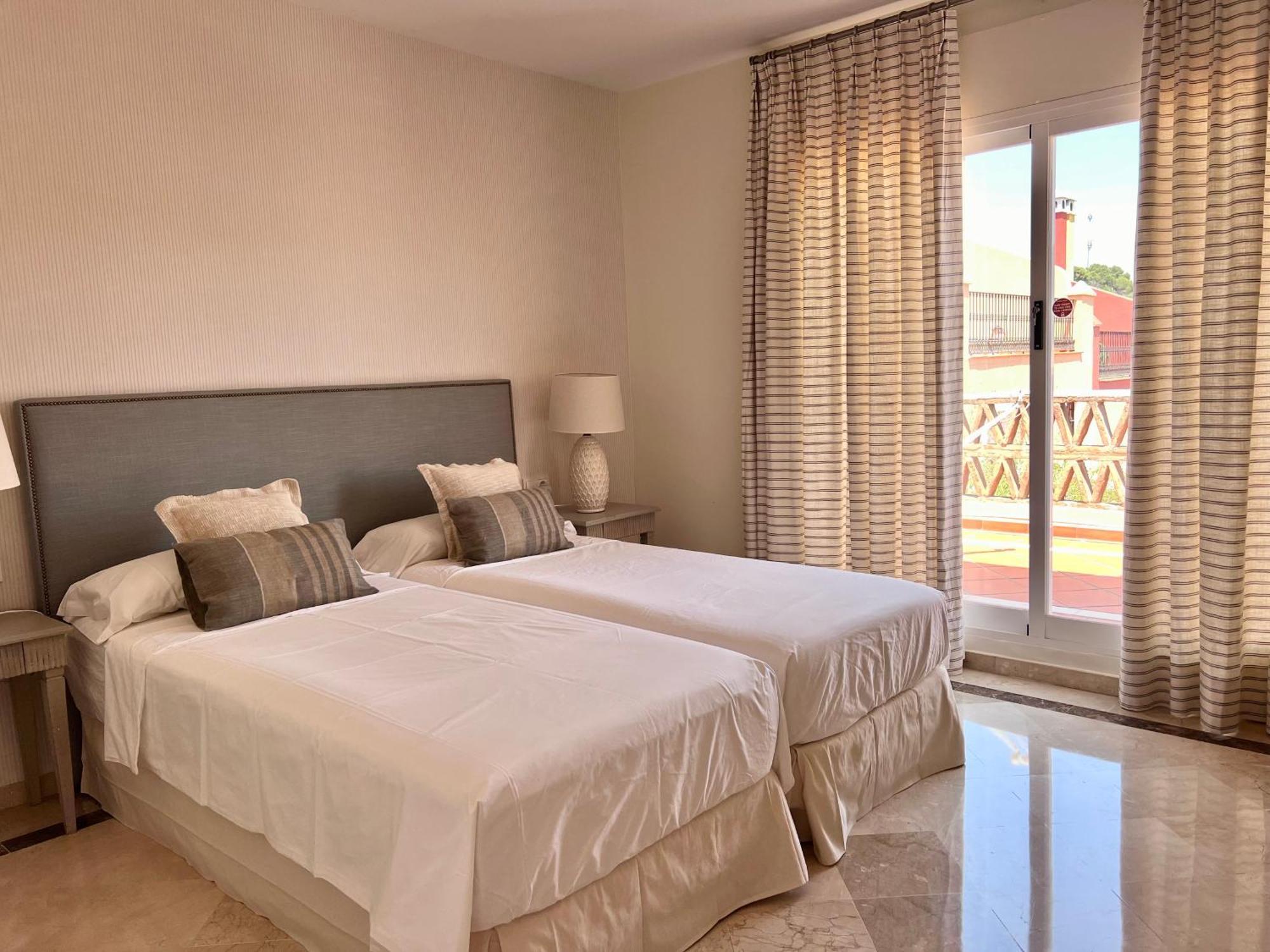 Brand New Townhouse Golden Mile Сasa de vacaciones